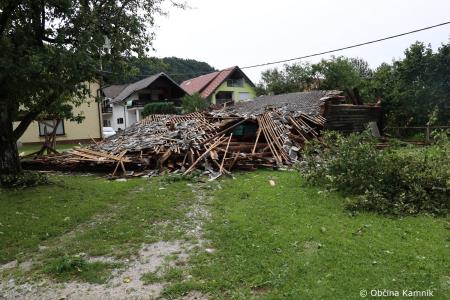 Stanje po neurja z vetrom do 21. ure (19)